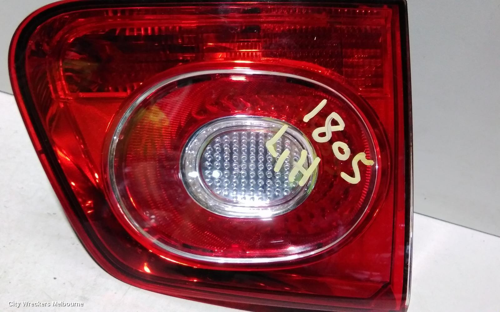 VOLKSWAGEN TIGUAN REAR GARNISH, TAILGATE LAMP (LH SIDE), 5N, 05/2008 - 06/2011