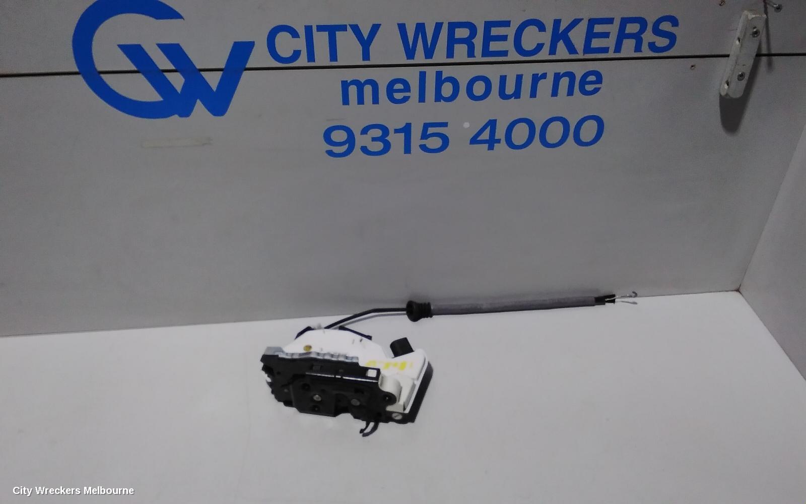 VOLKSWAGEN TIGUAN DOOR/BOOT/GATE LOCK, LEFT FRONT DOOR LOCK, 5N, P/N 5N2837015C (6 PIN), 01/2009 - 06/2011