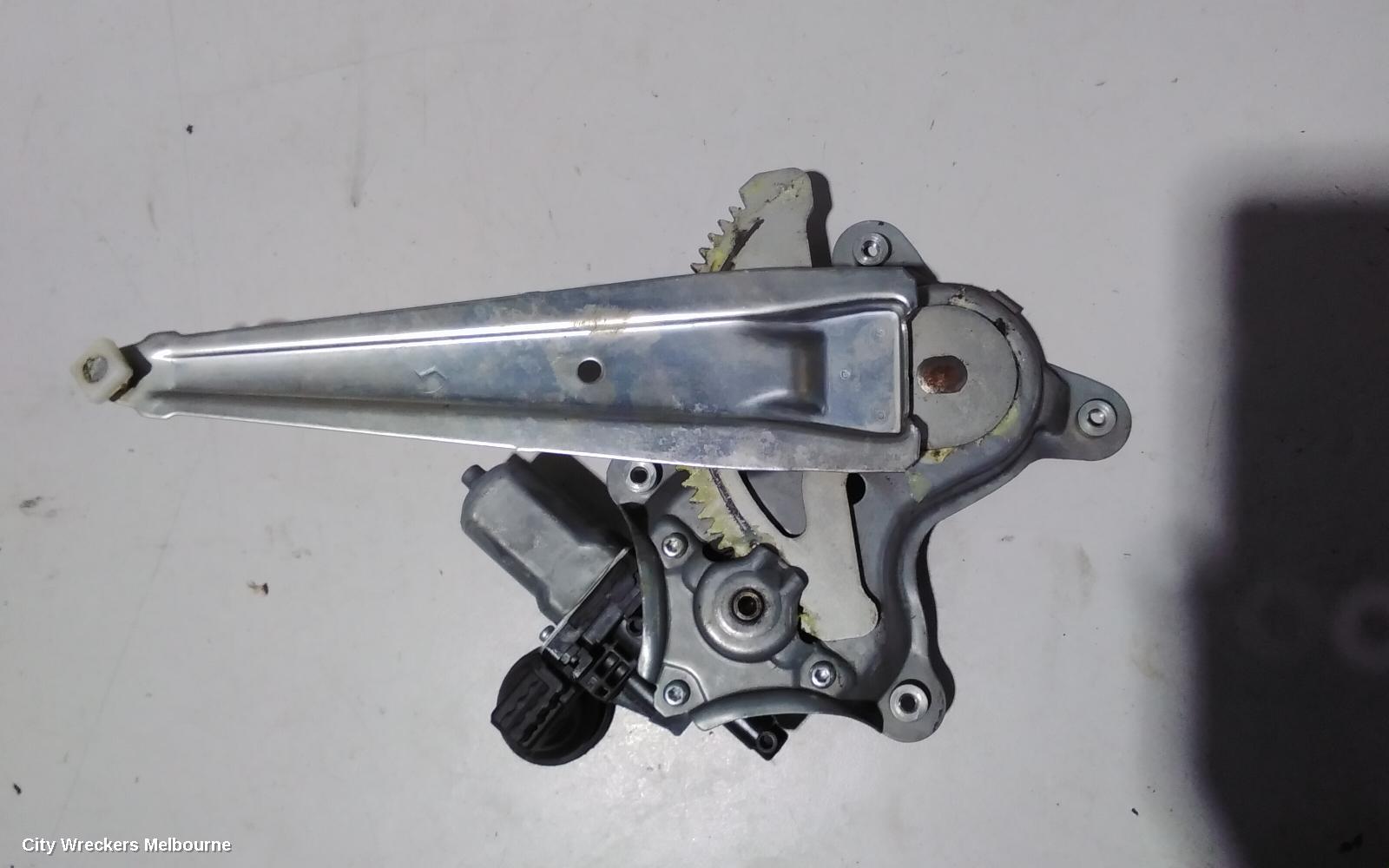 TOYOTA CAMRY RIGHT REAR WND REG/MOTOR, ASV50/AVV50, POWER, 12/2011 - 10/2017