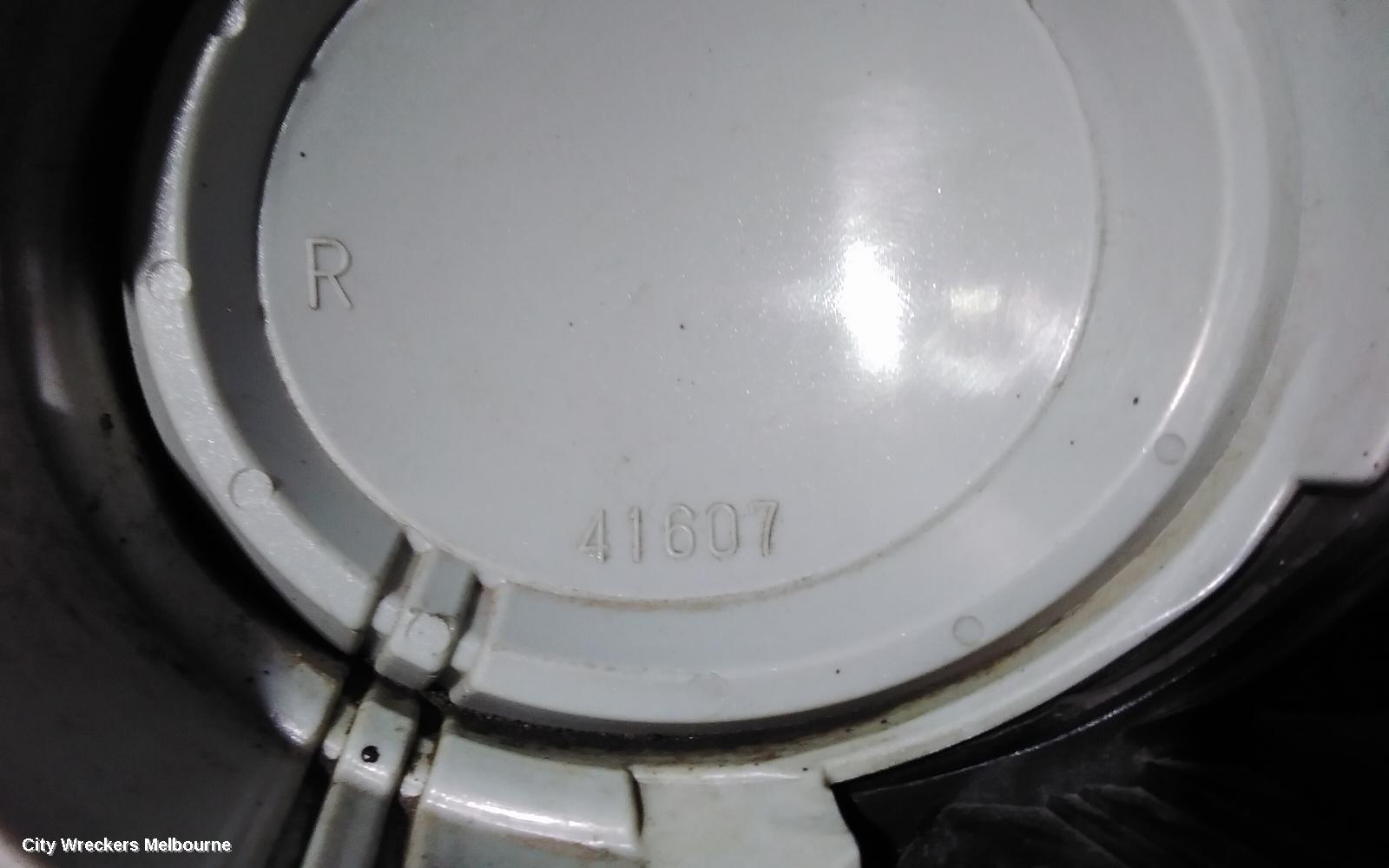 MAZDA CX7 RIGHT INDICATOR/FOG/SIDE, BUMPER FOGLAMP, ER, 10/2009 - 02/2012