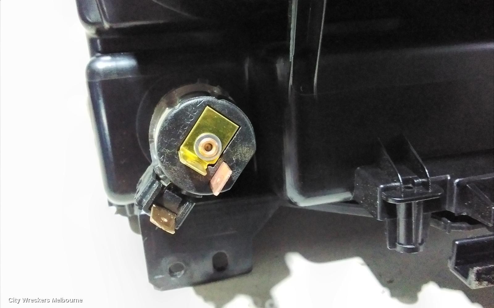 LAND ROVER RANGEROVER EVOQUE, L538, 11/2011 - 01/2019, CUP HOLDER: 84063