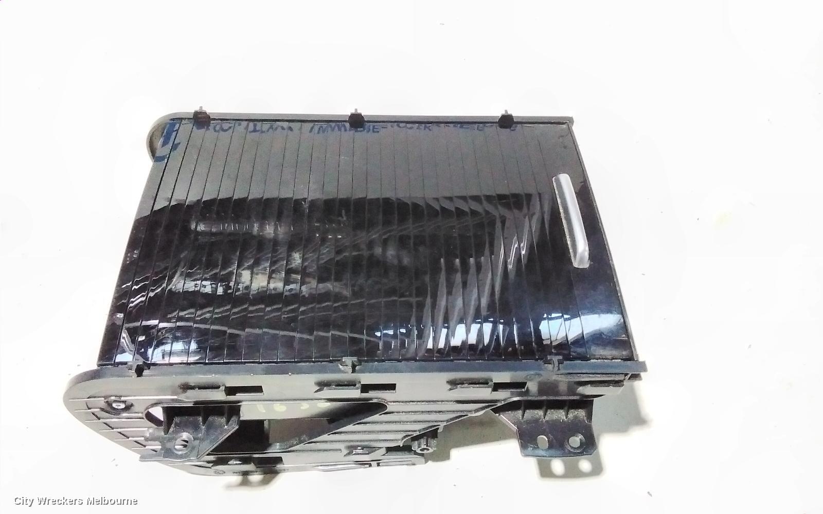 LAND ROVER RANGEROVER EVOQUE, L538, 11/2011 - 01/2019, CUP HOLDER: 84063