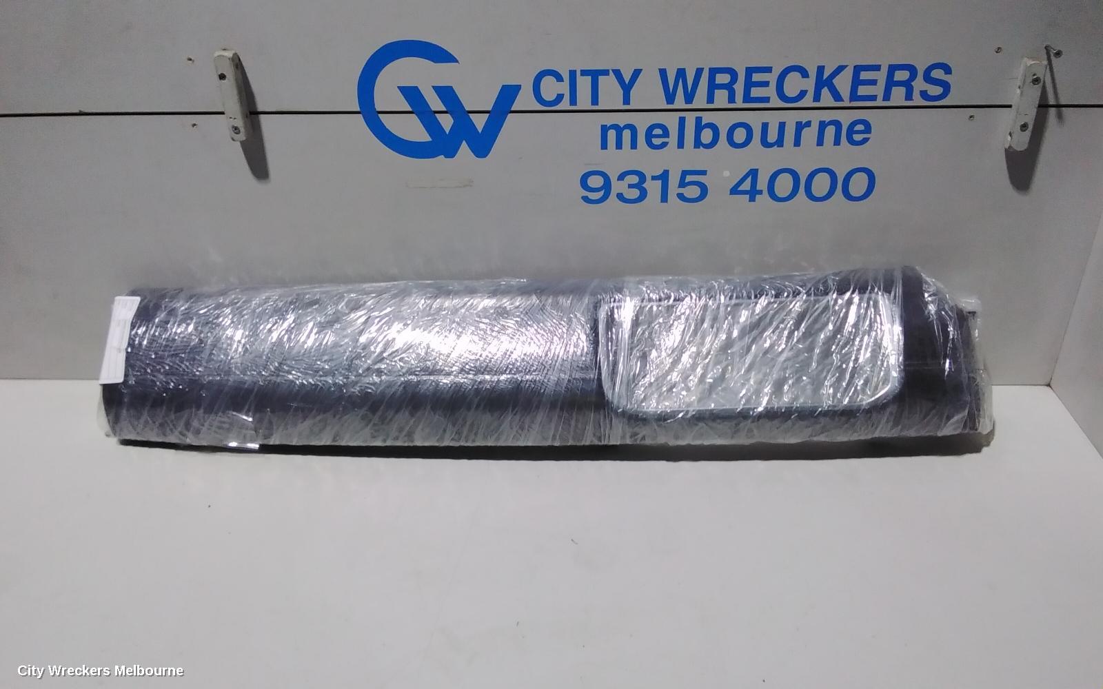 LAND ROVER RANGEROVER EVOQUE, L538, 11/2011 - 01/2019, DASH CENTER TRIM REFER TO PHOTOS: 84072
