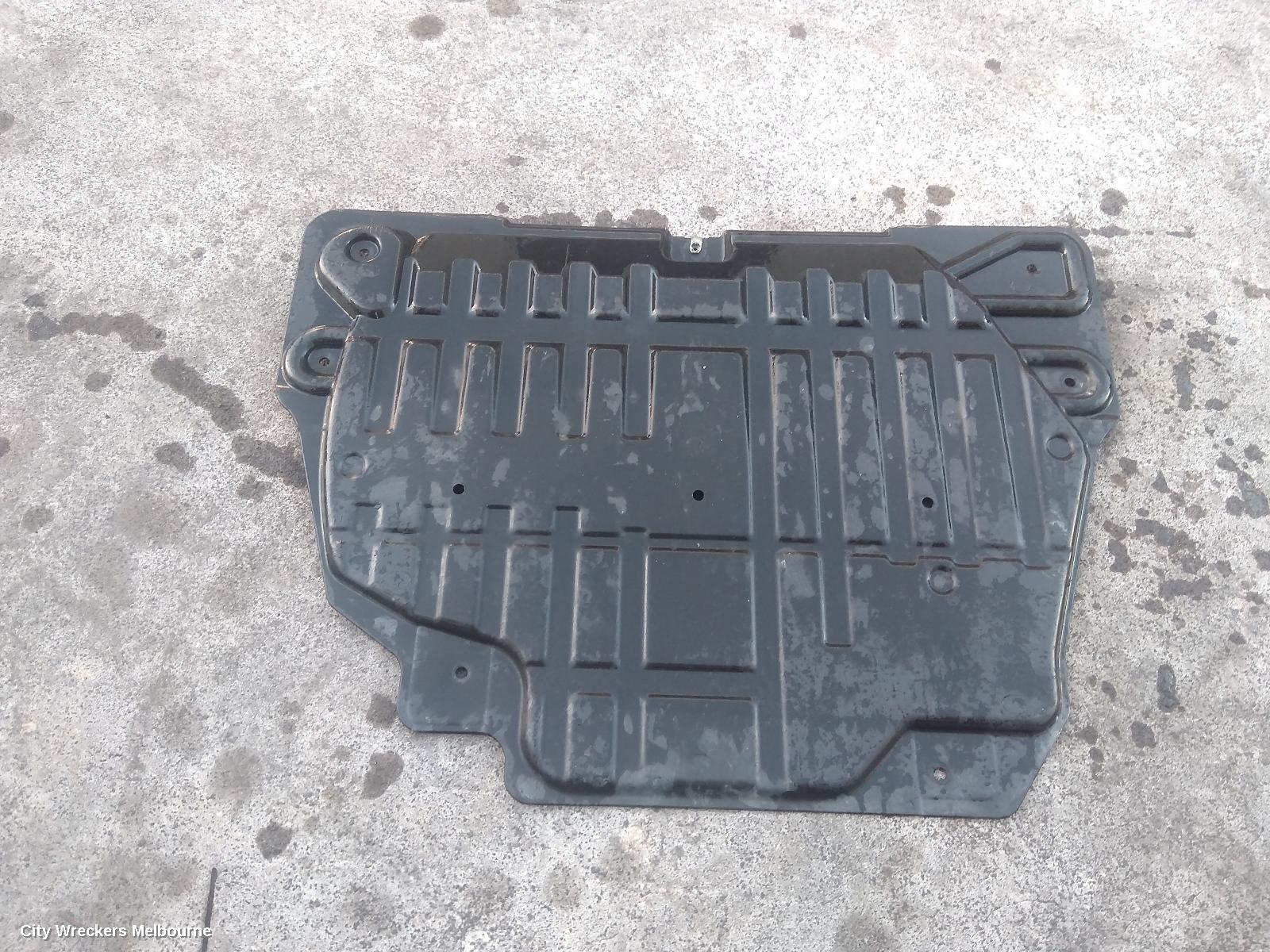 LAND ROVER RANGEROVER EVOQUE LOWER ENGINE SPLASH TRAY, L538, MAIN ENGINE SPLASH TRAY, 11/2011 - 01/2019