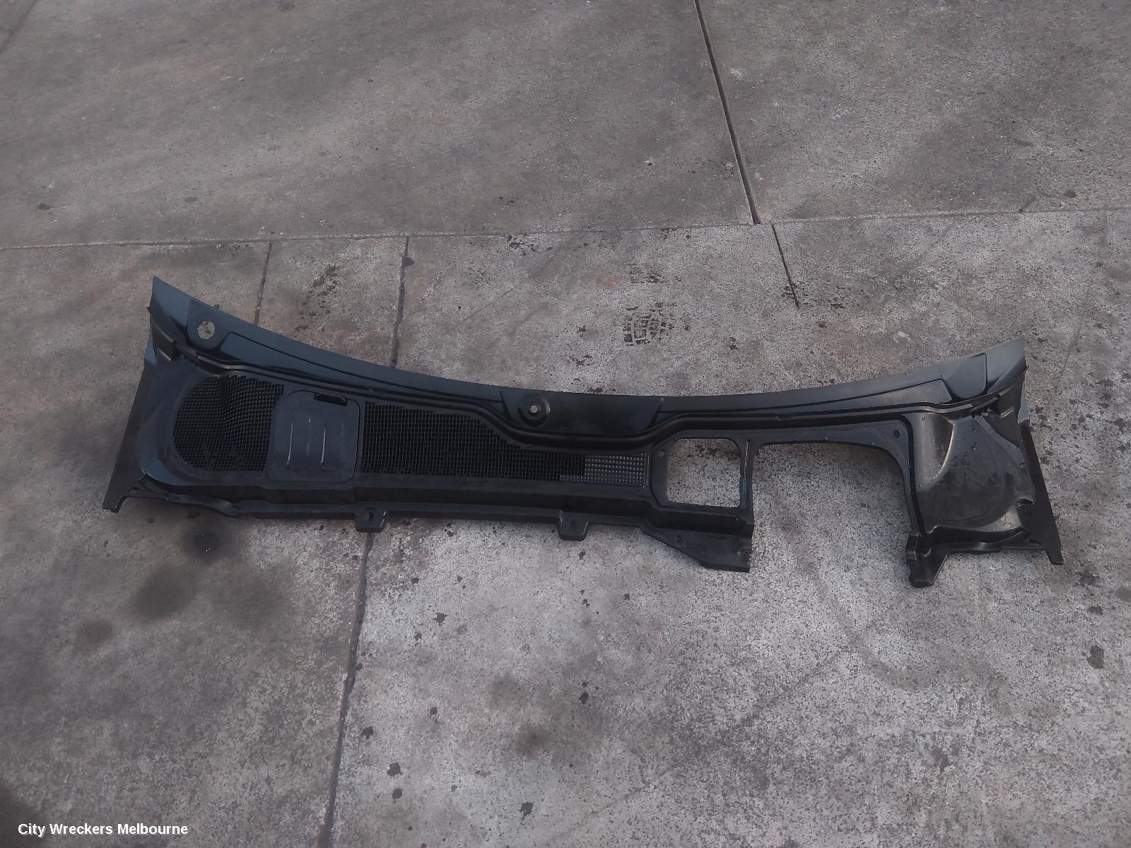 LAND ROVER RANGEROVER EVOQUE PLENUM CHAMBER, L538, 11/2011 - 01/2019