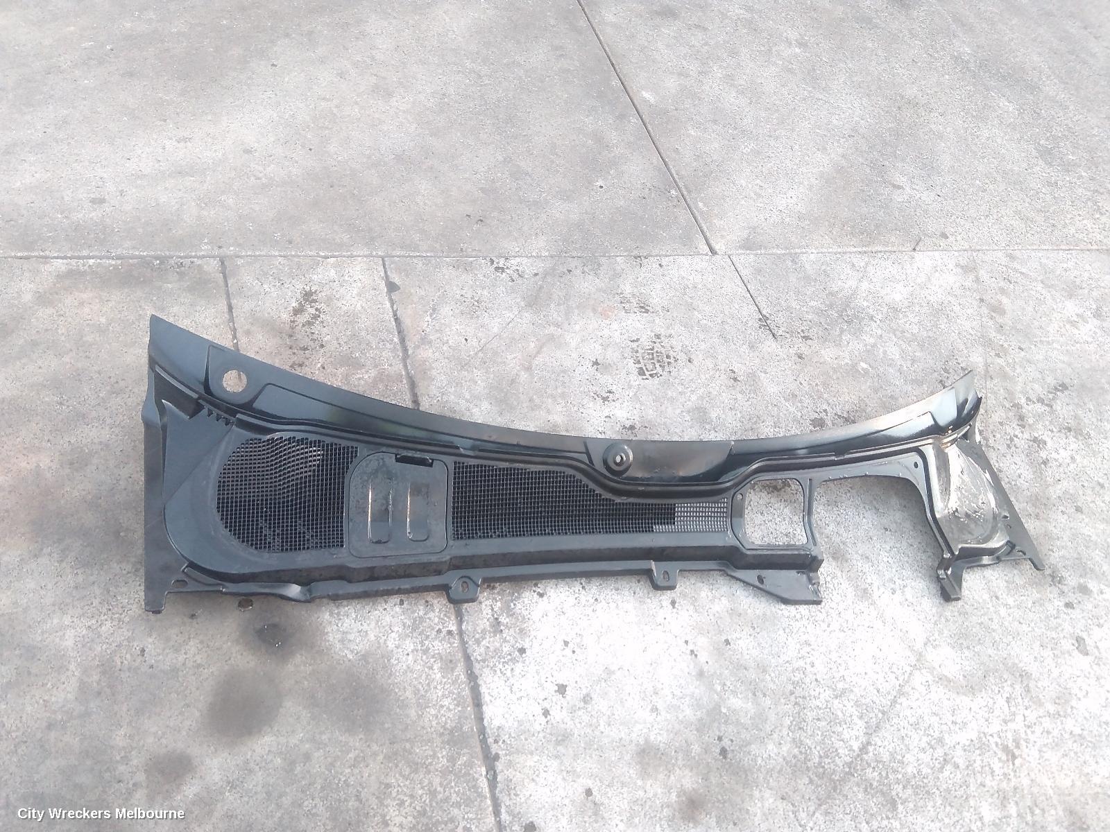 LAND ROVER RANGEROVER EVOQUE PLENUM CHAMBER, L538, 11/2011 - 01/2019