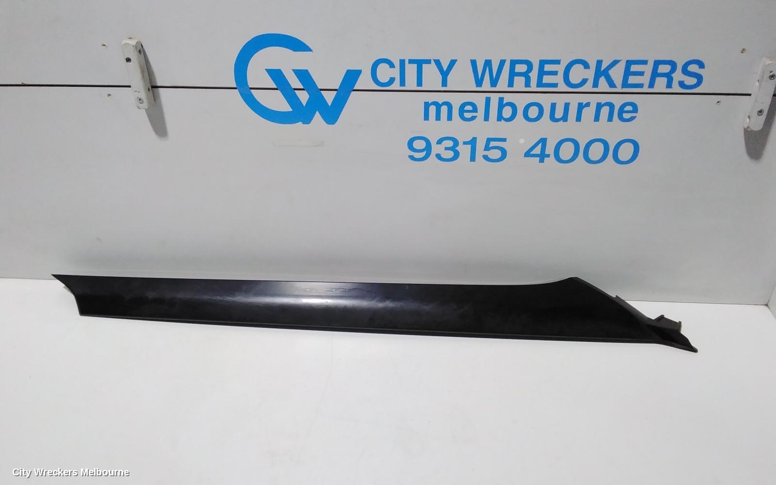 LAND ROVER RANGEROVER EVOQUE, L538, 11/2011 - 01/2019, LHF SIDE WINDSCREEN MOULD TRIM: 84089