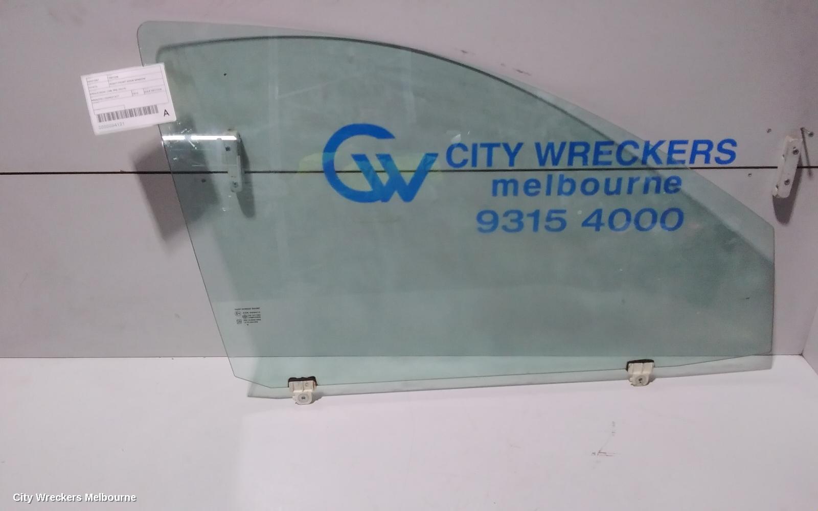 MITSUBISHI TRITON RIGHT FRONT DOOR WINDOW, SINGLE/DUAL CAB, MQ, 04/2015 ONWARDS