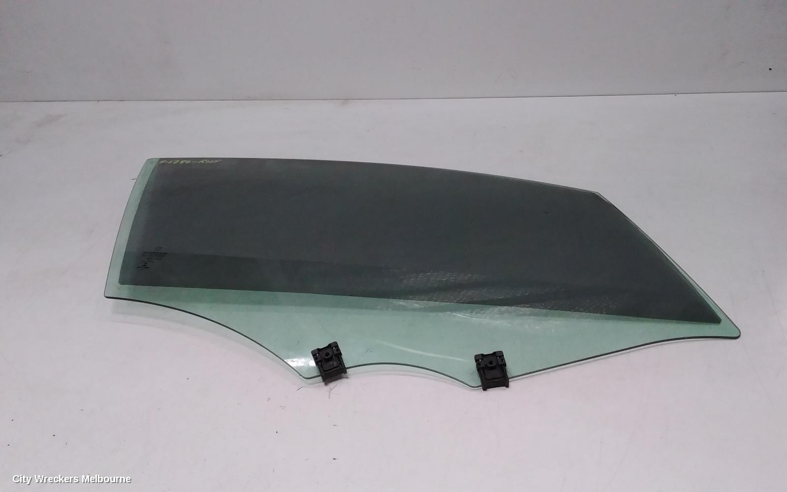 PEUGEOT 508 RIGHT FRONT DOOR WINDOW, 07/2011 - 12/2017