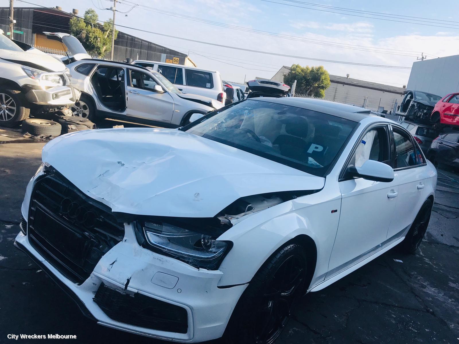 AUDI A4 RIGHT FRONT WINDOW REG/MOTOR, B8 8K, 06/2010 - 09/2015
