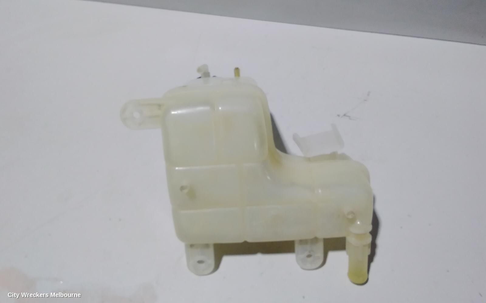 HOLDEN COLORADO OVERFLOW BOTTLE, RG, 06/2012 - 12/2020