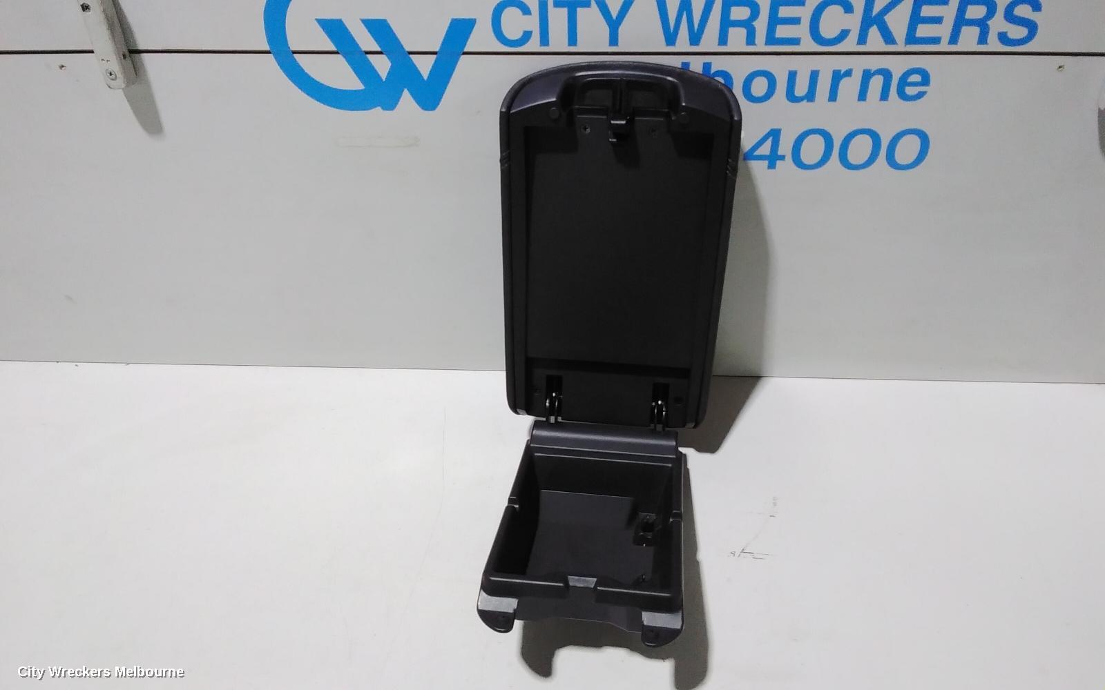 NISSAN QASHQAI CONSOLE, J11, 06/2014 - 07/2021