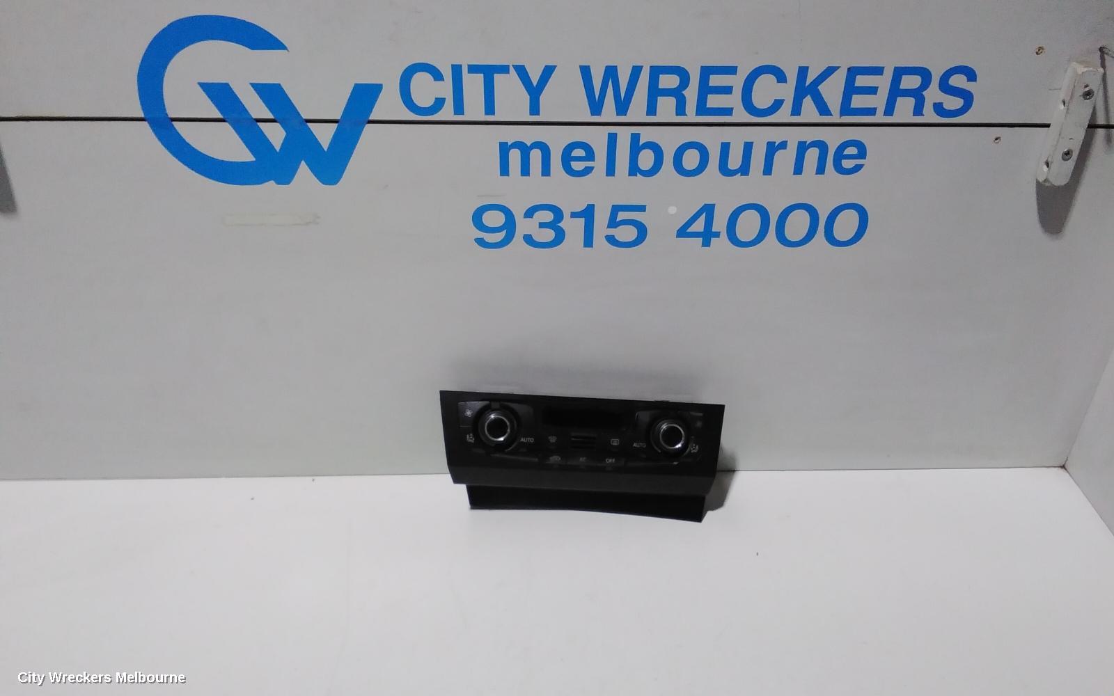 AUDI A4 HEATER/AC CONTROLS, THREE ZONE CLIMATE CONTROL, B8 8K, NON HEATED TYPE, 02/2008 - 06/2012