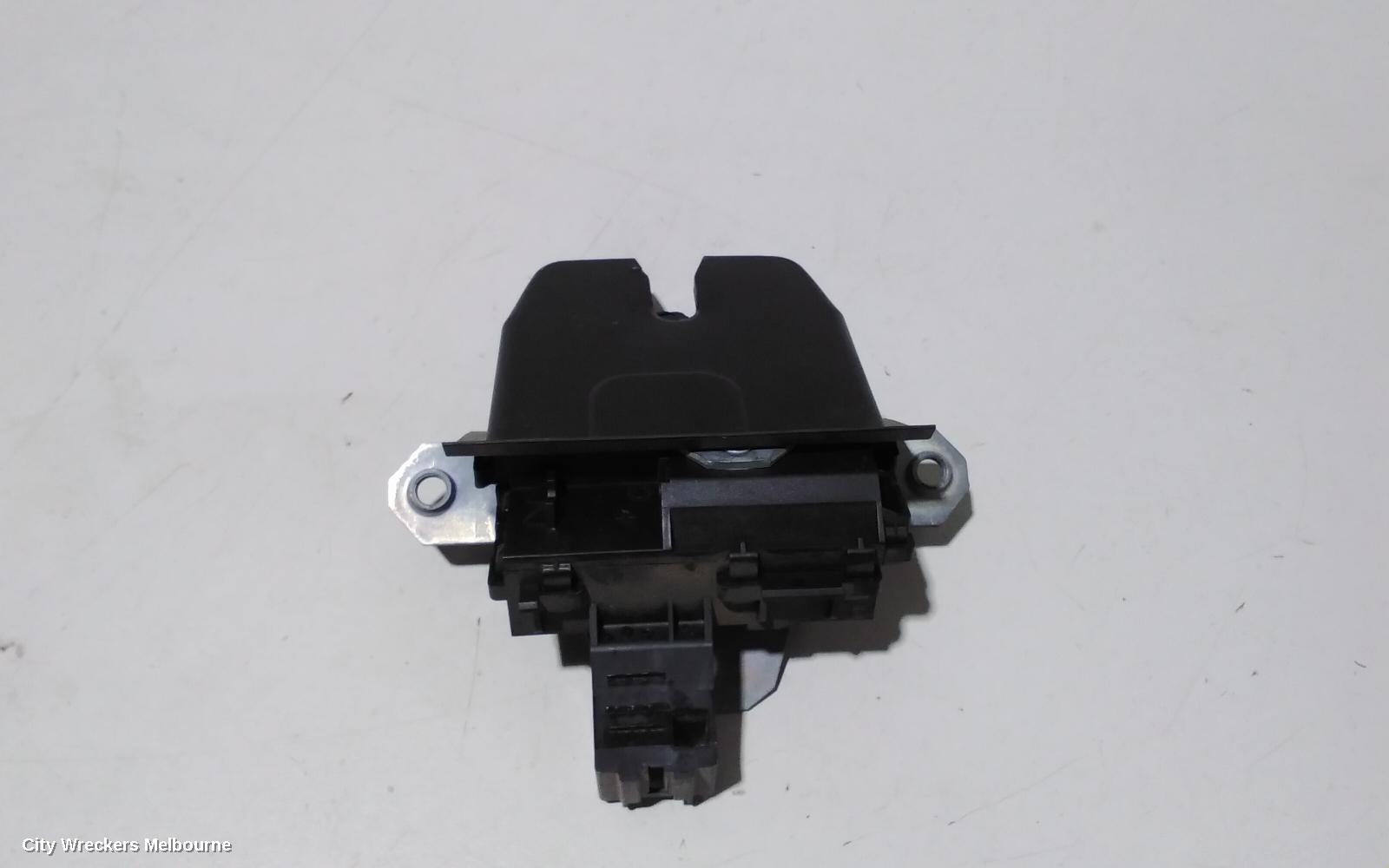 FORD FOCUS DOOR/BOOT/GATE LOCK, TAILGATE LOCK, LW, 05/2011 - 08/2015