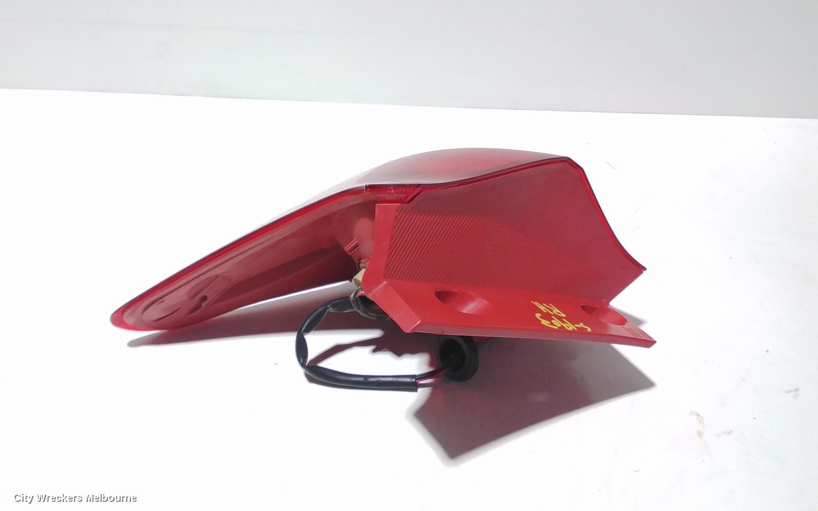 TOYOTA COROLLA RIGHT TAILLIGHT, ZRE182R/ZWE186R, HATCH, 10/2012 - 03/2015