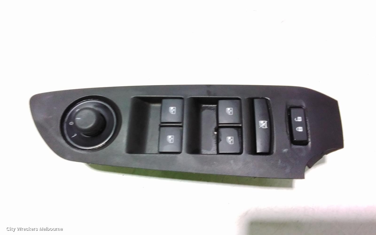 HOLDEN TRAX PWR DR WIND SWITCH, RH FRONT (MASTER SWITCH), TJ SERIES, 08/2013 - 12/2020