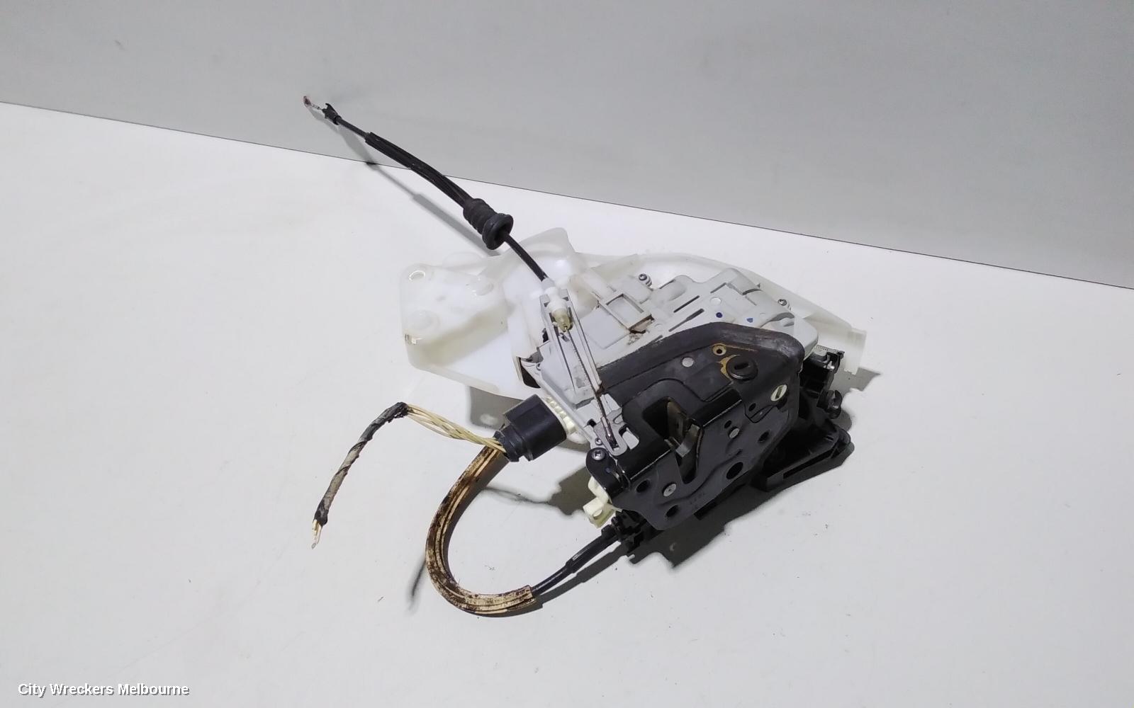VOLKSWAGEN PASSAT DOOR/BOOT/GATE LOCK, RIGHT REAR DOOR LOCK, 3C/MK6 B6-B7, SEDAN/WAGON, P/N 3C4839016A, 03/2006 - 05/2015
