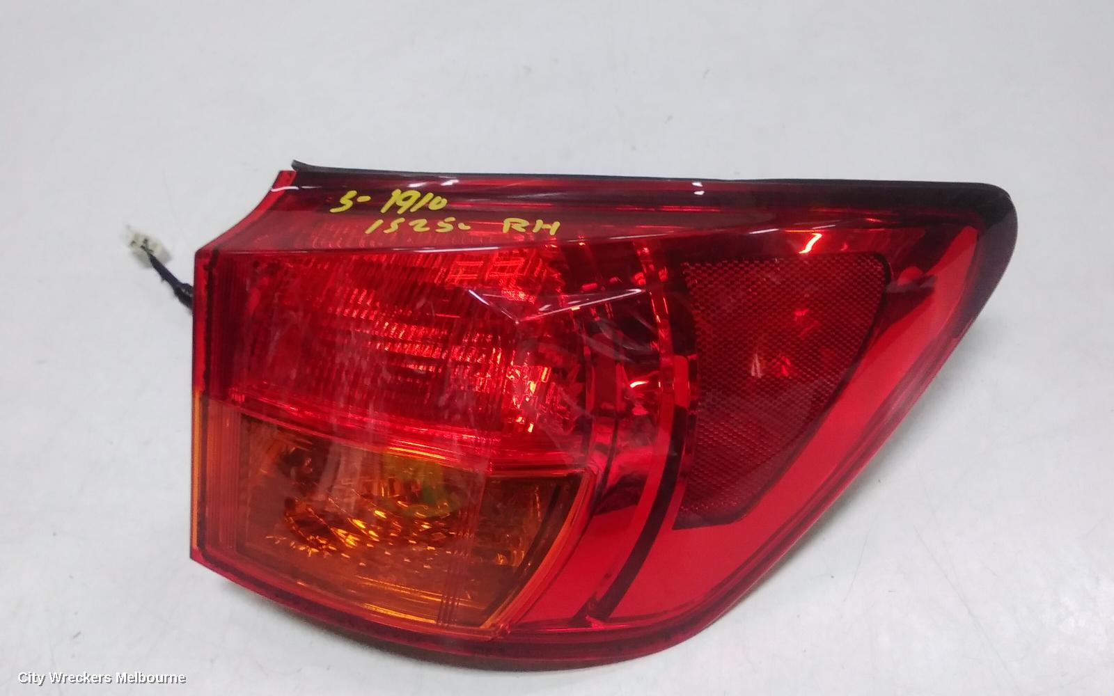 LEXUS IS250/IS250C RIGHT TAILLIGHT, IS250, GSE20R, SEDAN, VERTICAL TYPE, 11/2005 - 09/2008