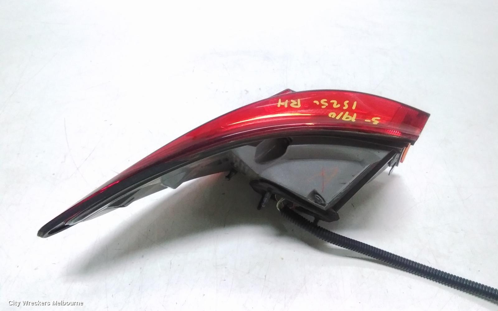 LEXUS IS250/IS250C RIGHT TAILLIGHT, IS250, GSE20R, SEDAN, VERTICAL TYPE, 11/2005 - 09/2008