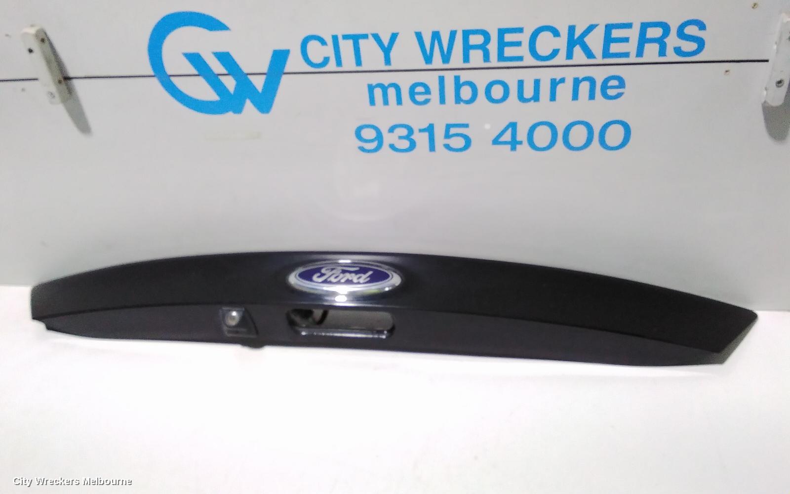 FORD FOCUS REAR GARNISH, TAILGATE GARNISH, LW, HATCH, W/ CAMERA TYPE, 08/2012 - 08/2015