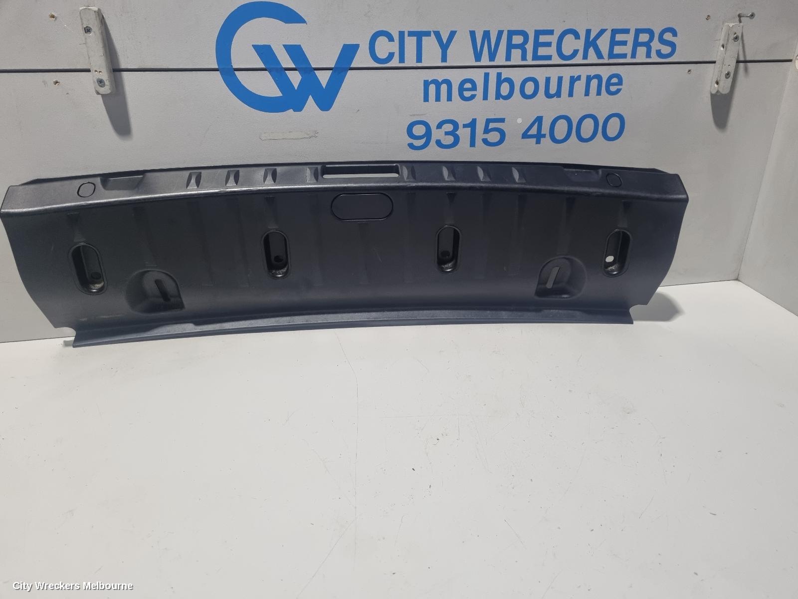 BMW 3 SERIES, E90, 03/2005 - 12/2013, BMW E92 BOOT TRUNK LOCK CATCH COVER CAP TRIM ... CHECK PHOTO : 84259