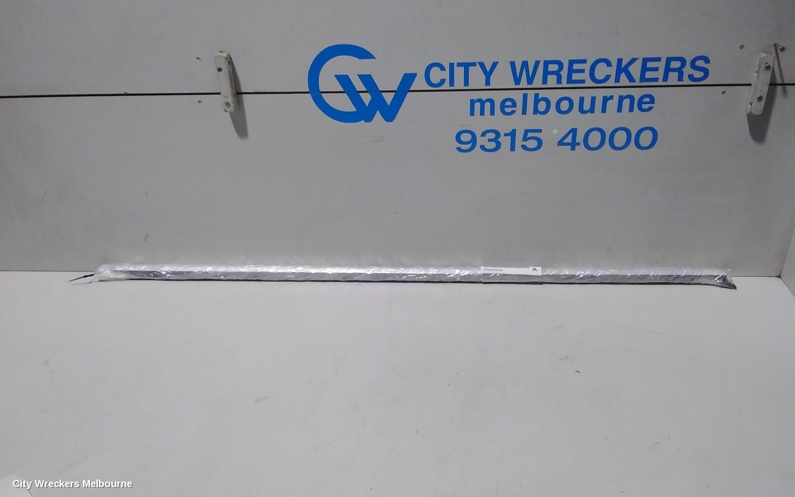 VOLKSWAGEN PASSAT DOOR MOULD, RHR CHROME BELT MOULD UNDER THE WINDOW: 84266, B8/MK7, 06/2015 - 05/2023