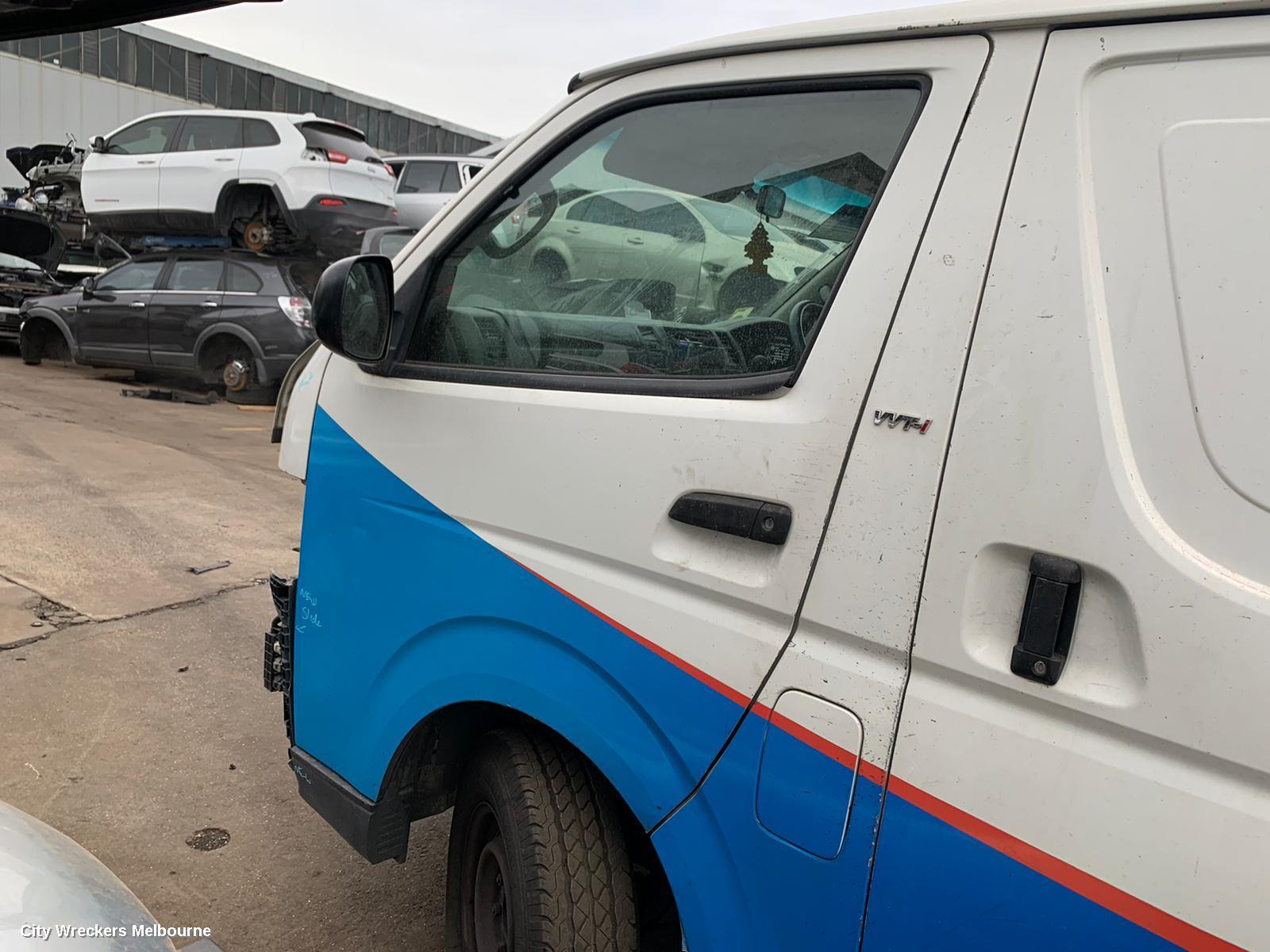 TOYOTA HIACE DOOR HANDLE, OUTER, LH FRONT, TRH/KDH, 03/2005 - 04/2019