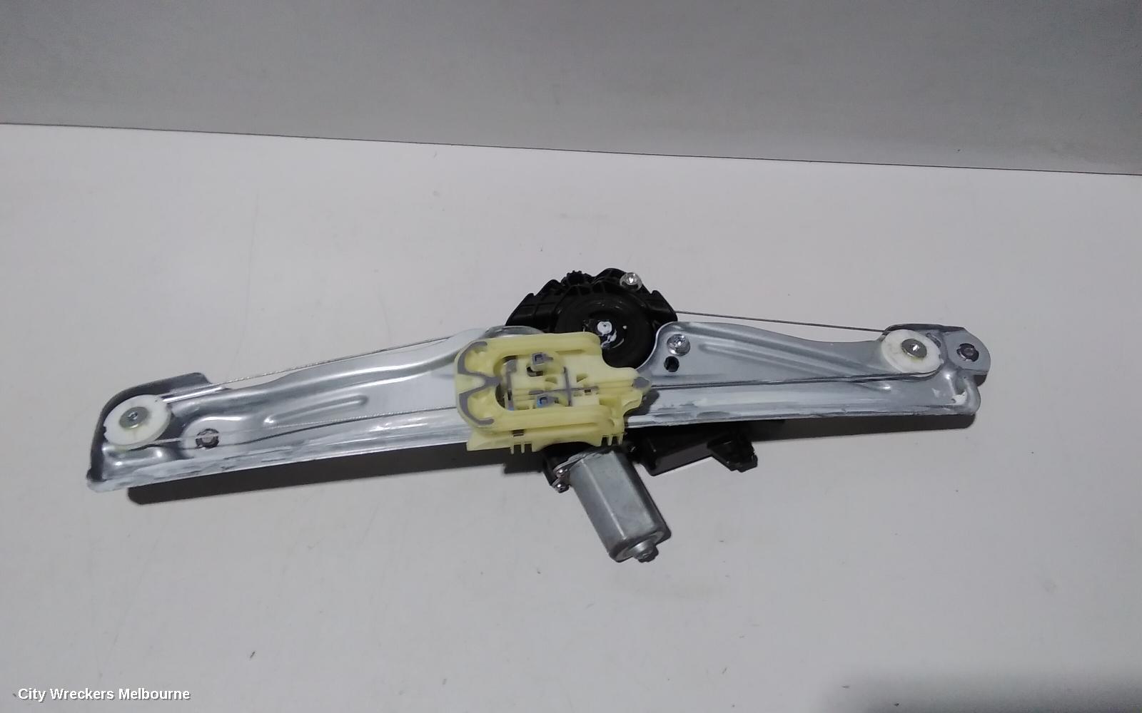 HOLDEN COMMODORE RIGHT REAR WND REG/MOTOR, ZB, 10/2017 - 12/2020