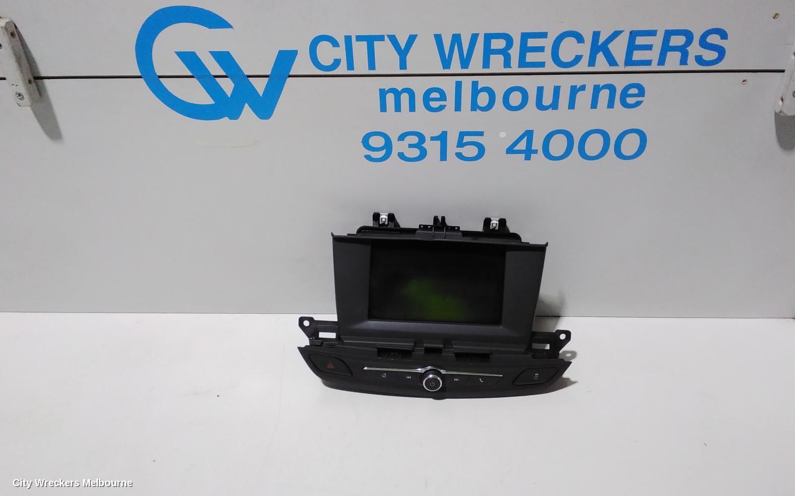 HOLDEN COMMODORE RADIO/CD/DVD/SAT/TV, DISPLAY SCREEN, 7IN NON SAT NAV TYPE, ZB, 10/2017 - 12/2020