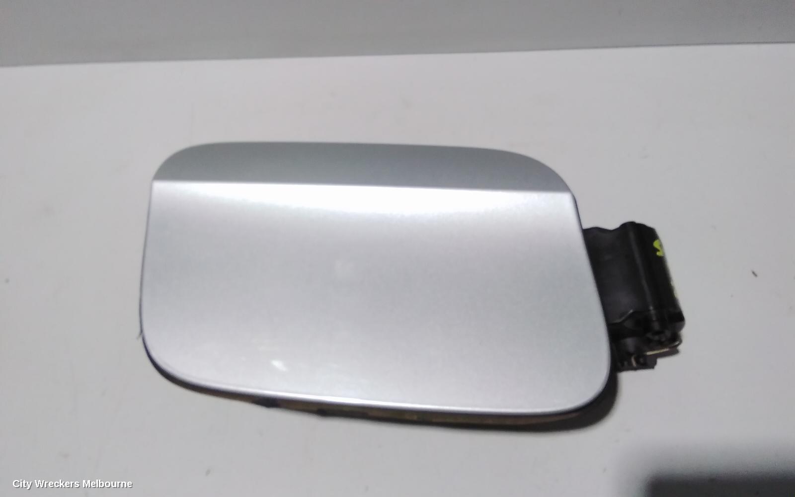 HOLDEN COMMODORE FUEL DOOR / FILLER, FUEL FLAP, ZB, 10/2017 - 12/2020