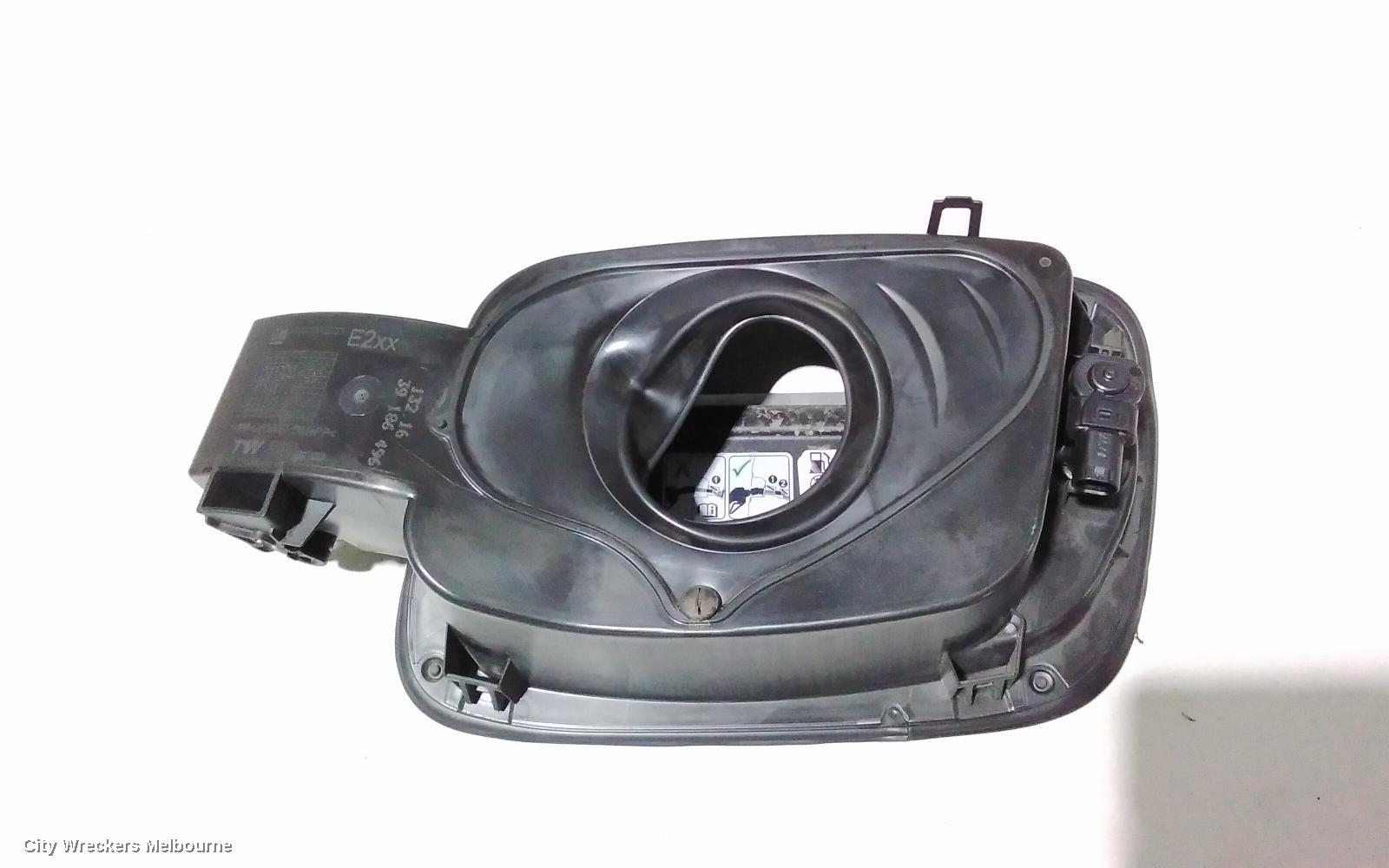 HOLDEN COMMODORE FUEL DOOR / FILLER, FUEL FLAP, ZB, 10/2017 - 12/2020