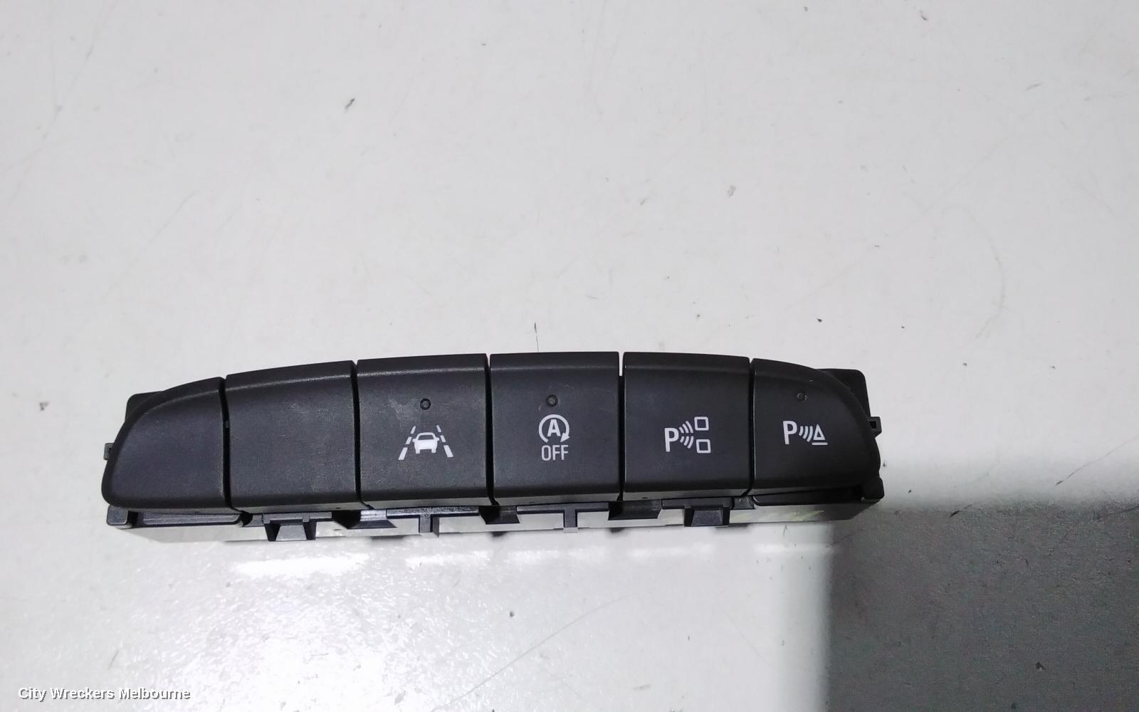 HOLDEN COMMODORE, ZB, 10/2017 - 12/2020, PART NO  544652613  SWITCH  REFER TO PHOTOS: 84335