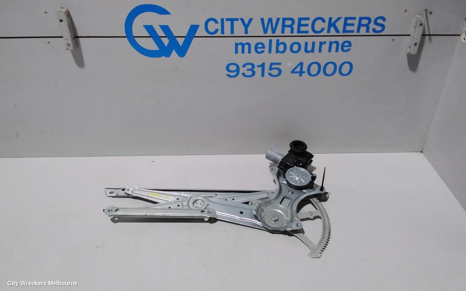 TOYOTA HIACE LEFT FRONT WINDOW REG/MOTOR, DOOR REG ASSY (REG AND MOTOR), 300 SERIES, 04/2019 ONWARDS