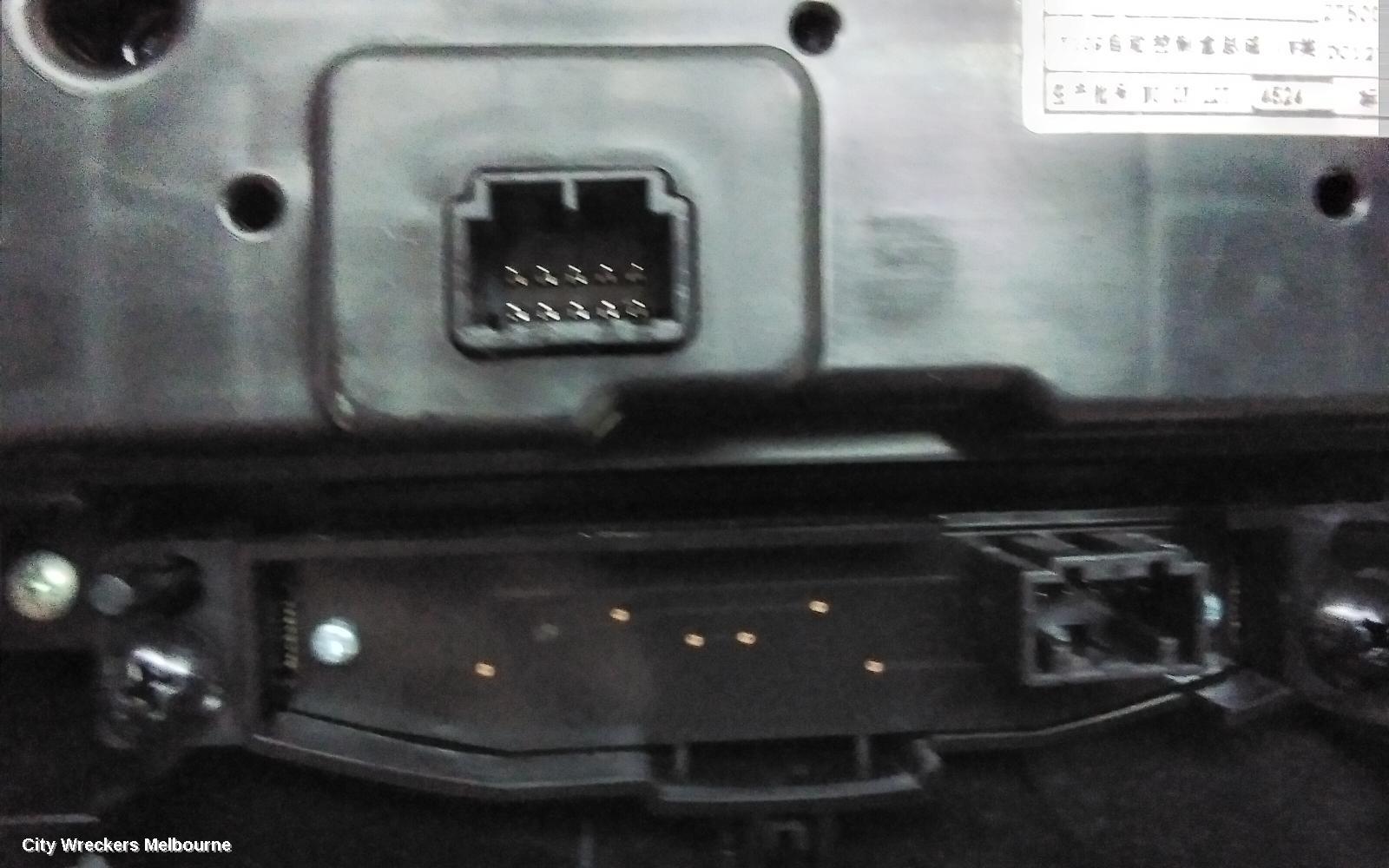 NISSAN QASHQAI HEATER/AC CONTROLS, J11, CLIMATE CONTROL TYPE, 06/2014 - 07/2021