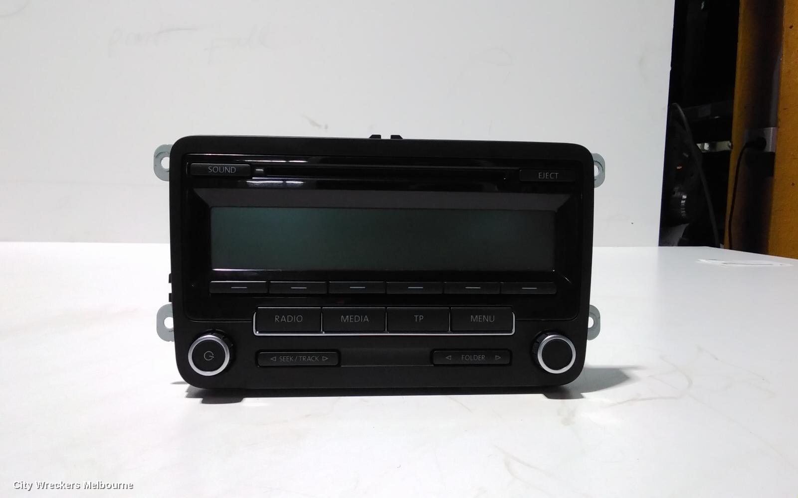 VOLKSWAGEN POLO RADIO/CD/DVD/SAT/TV, SINGLE DISC CD PLAYER (RCD310), 6R, 05/2010 - 09/2017