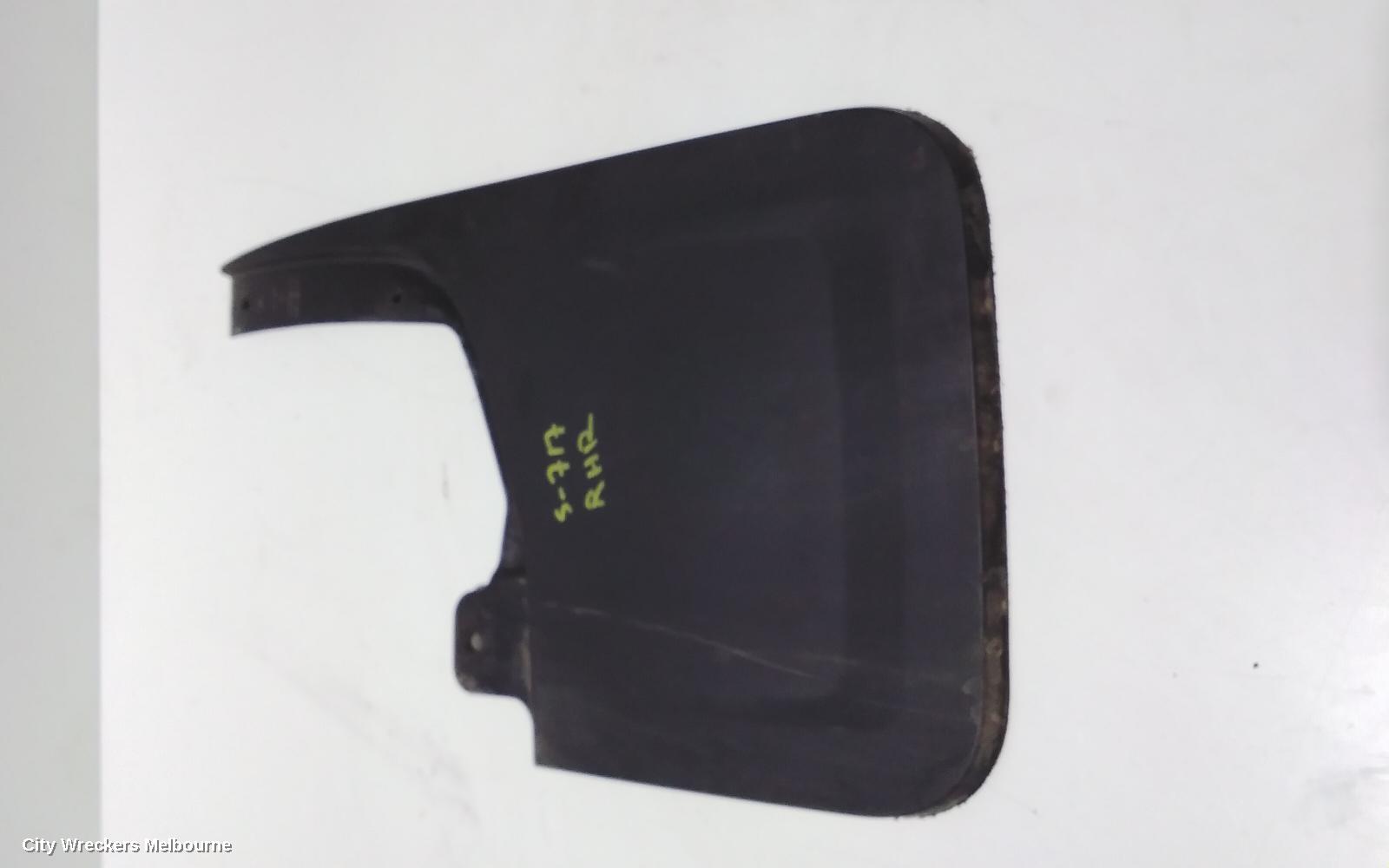 HOLDEN COLORADO MUD FLAPS, RH FRONT, RG, 01/2012 - 12/2020
