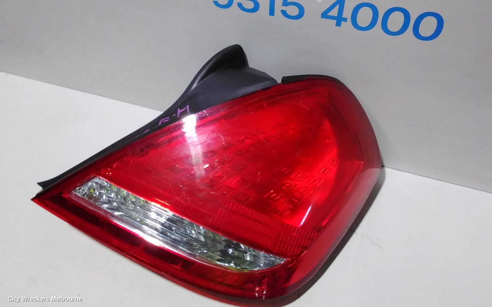 NISSAN MAXIMA RIGHT TAILLIGHT, J31, LENS# 4969, 02/2002 - 12/2005