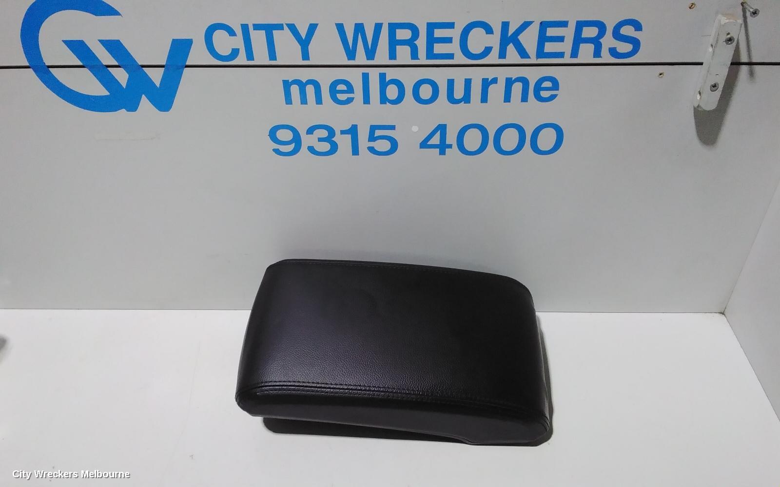 HOLDEN COLORADO CONSOLE, RG, CENTRE CONSOLE LID ONLY, LEATHER, BLACK, 06/2012 - 12/2020