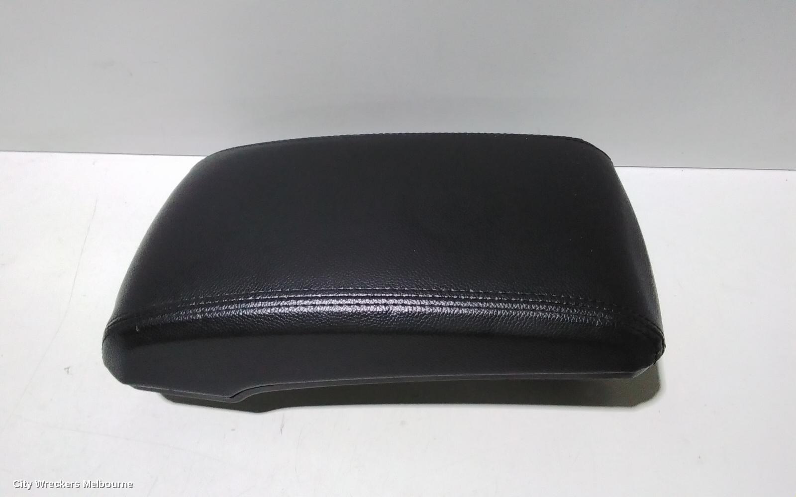 HOLDEN COLORADO CONSOLE, RG, CENTRE CONSOLE LID ONLY, LEATHER, BLACK, 06/2012 - 12/2020