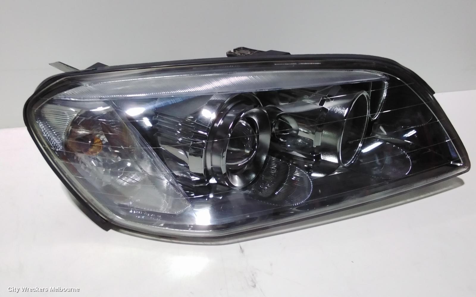 HOLDEN CAPTIVA RIGHT HEADLAMP, CG, CX/LX/SX/CAPTIVA 7 (4TH VIN = C), CHROME INNER TYPE, 09/2006 - 02/2011