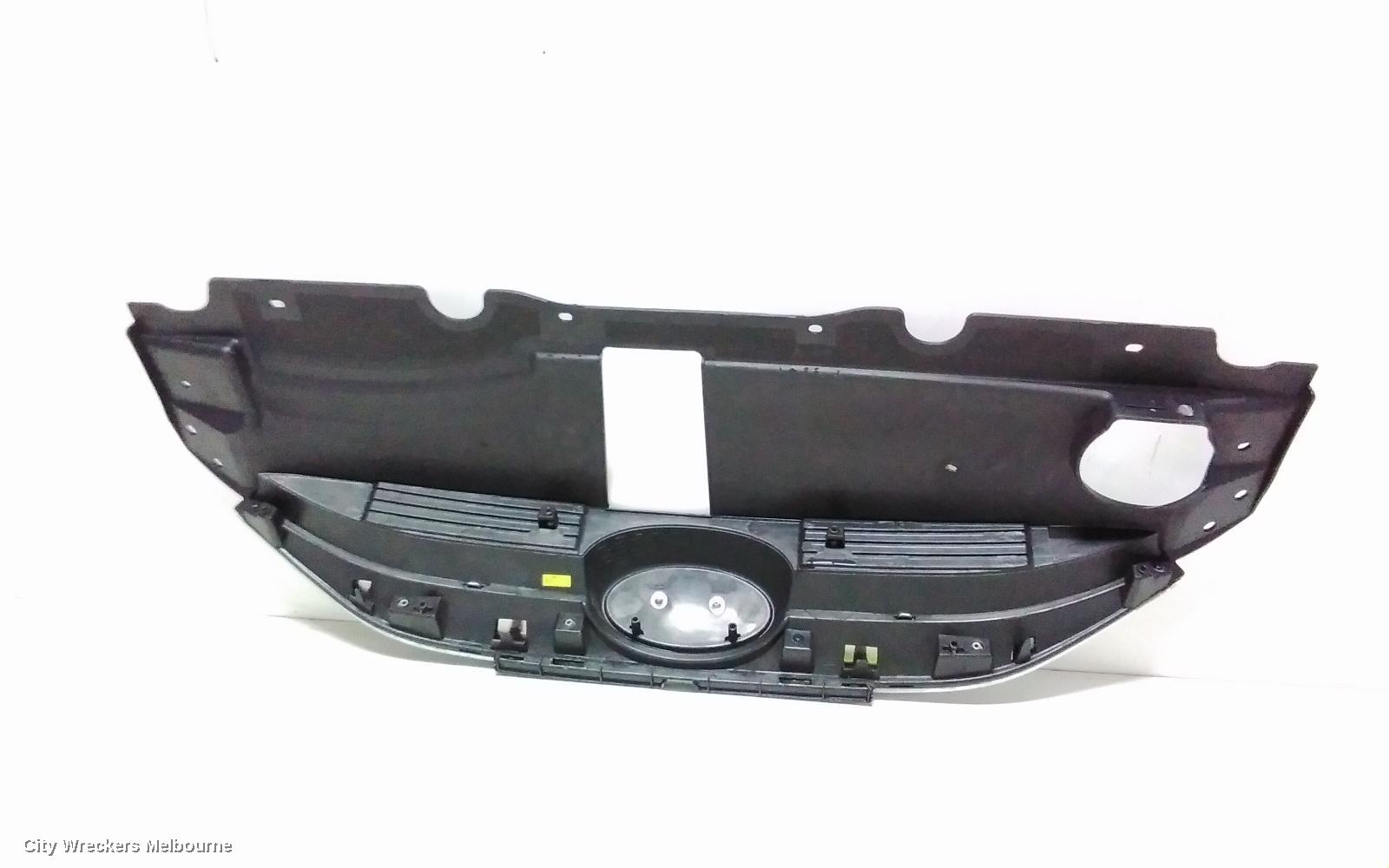 HYUNDAI IX35 GRILLE, RADIATOR GRILLE, LM SERIES, ACTIVE, 11/2009 - 01/2016