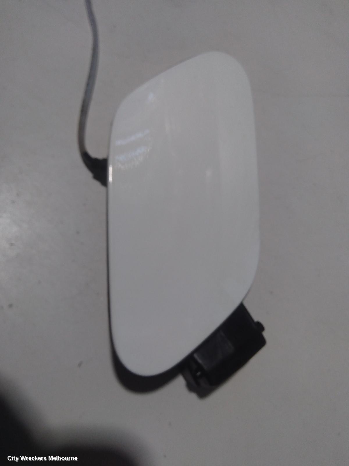 VOLKSWAGEN GOLF FUEL DOOR / FILLER, GEN 7, 5DR HATCH, 03/2013 - 08/2020