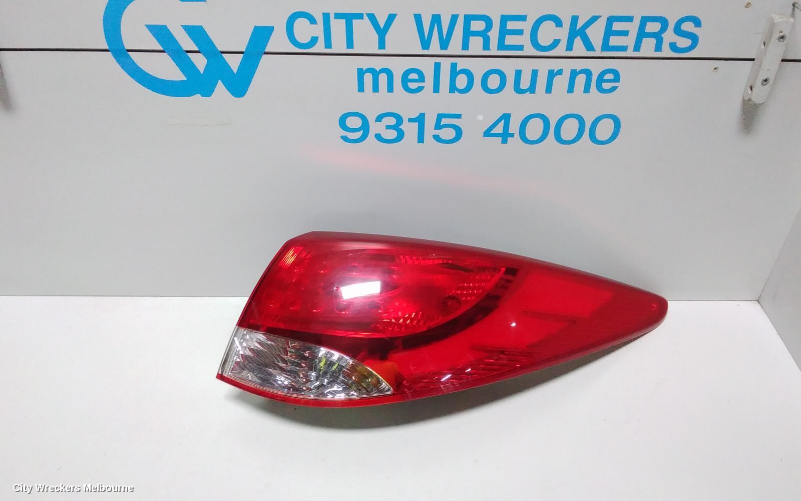HYUNDAI IX35 RIGHT TAILLIGHT, LM SERIES (VIN TMAJ), IN BODY, 09/2013 - 01/2016
