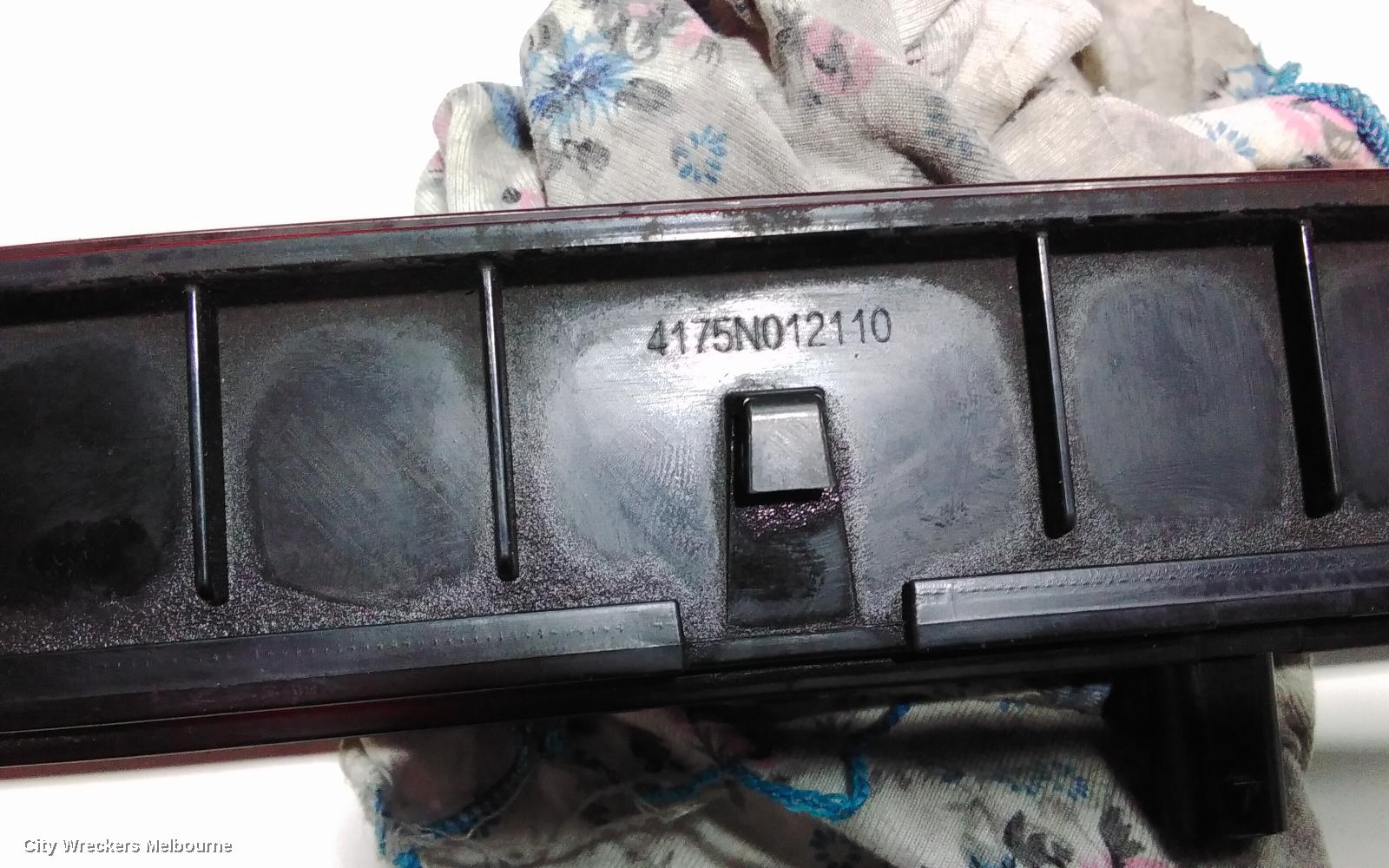 HOLDEN EQUINOX HIGH LEVEL STOPLIGHT, EQ, 09/2017 - 12/2020