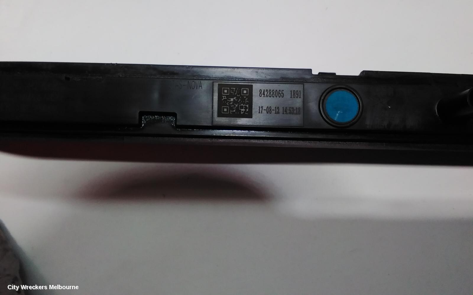 HOLDEN EQUINOX HIGH LEVEL STOPLIGHT, EQ, 09/2017 - 12/2020