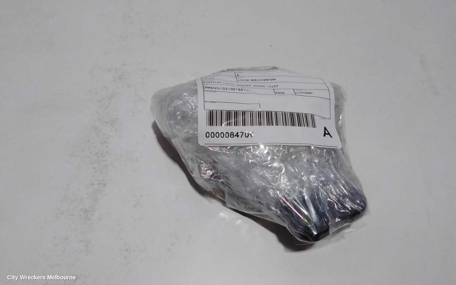 MAZDA 6 DOOR/BOOT/GATE LOCK, BOOTLID LOCK, GG/GY, 09/2002 - 12/2007