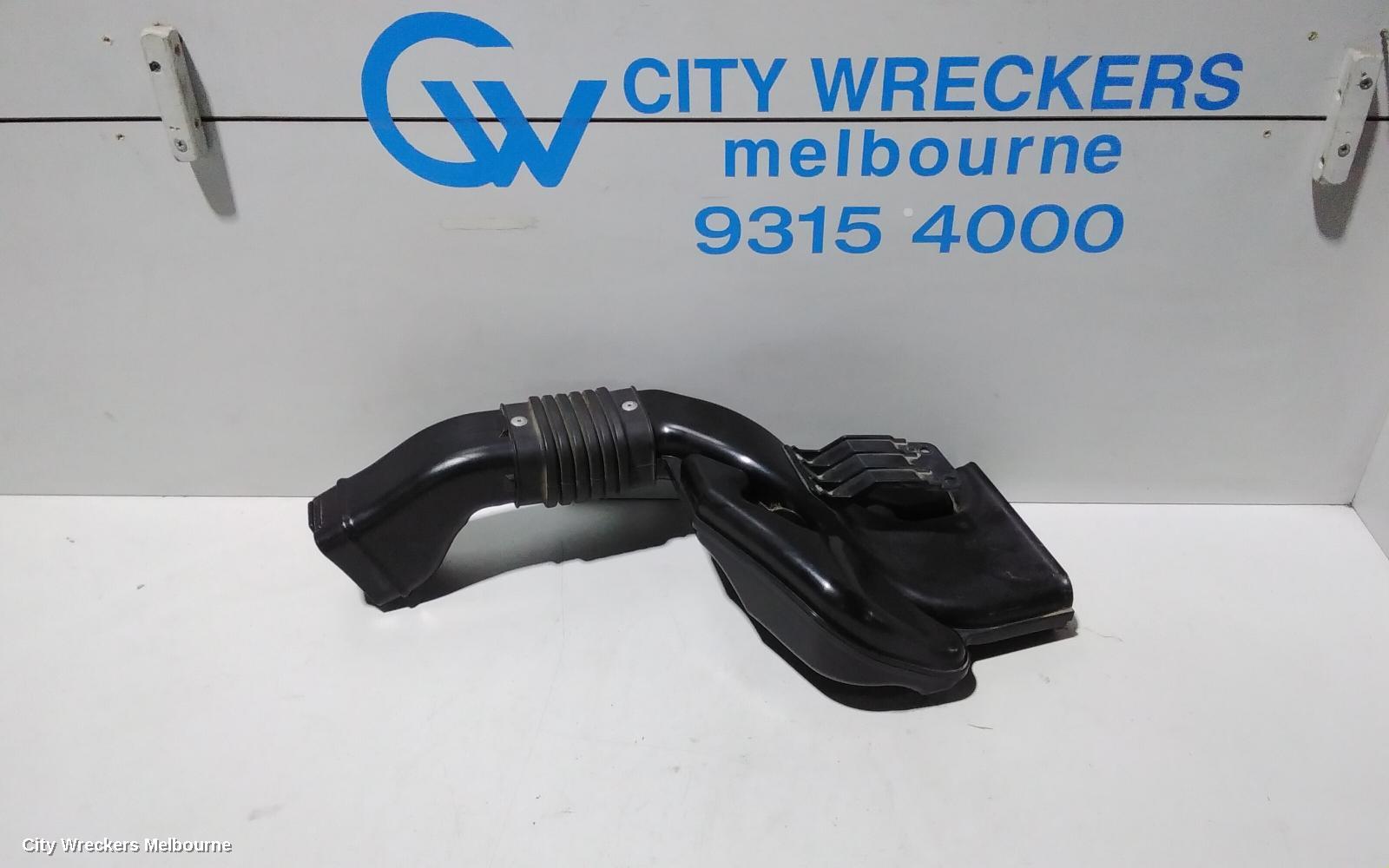MITSUBISHI ASX, 05/2010 ONWARDS, AIR CLEANER HOSE  FRONT: 84725