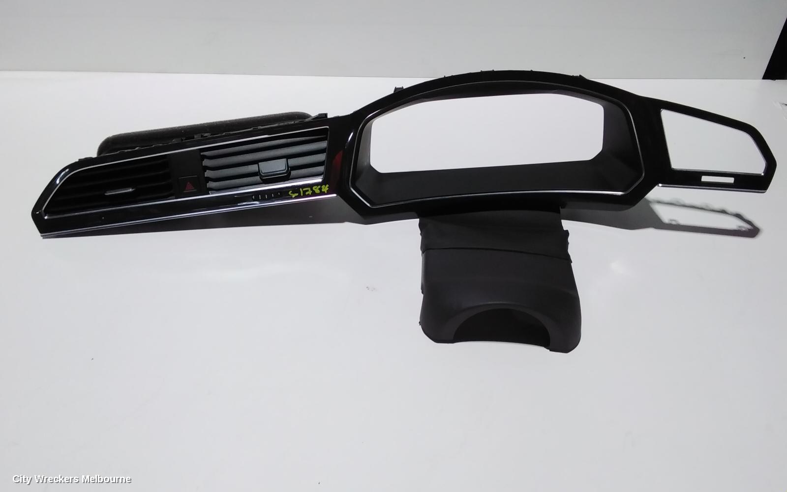 VOLKSWAGEN TIGUAN, 5NA, 06/2016 - 02/2024, CENTER AIRVENT $CLASTER SUROUND: 84739