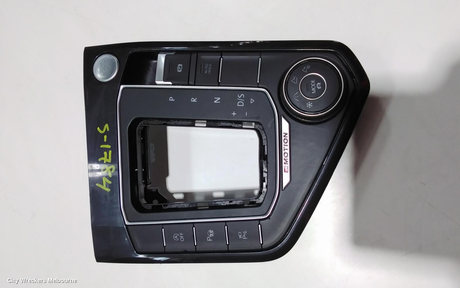 VOLKSWAGEN TIGUAN HEATER/AC CONTROLS, 5NA, FRONT, THREE ZONE CLIMATE CONTROL, W/ SEAT HEATING TYPE, 06/2016 - 05/2021