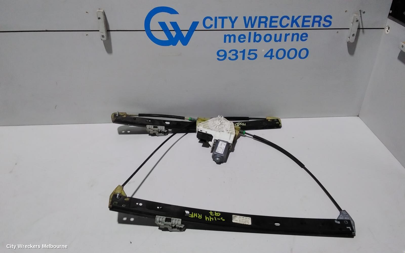 AUDI Q7 RIGHT FRONT WINDOW REG/MOTOR, 4L, 09/2006 - 08/2015